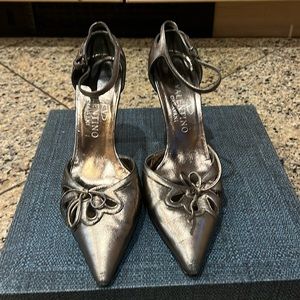 Valentino bronze leather heels